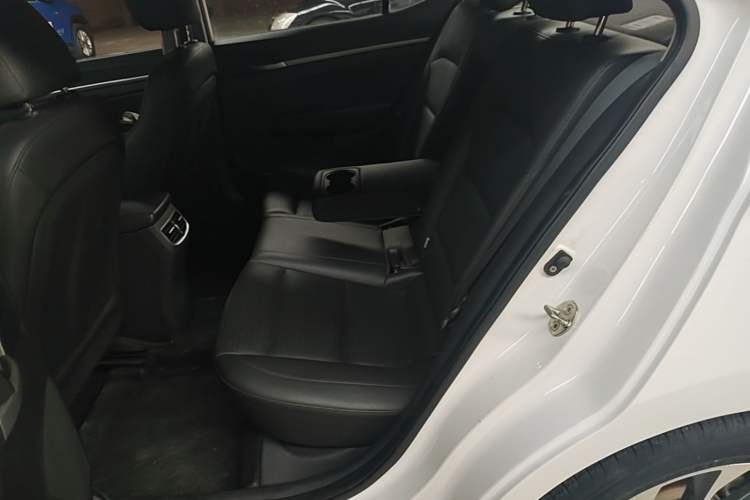 Used Hyundai Elantra (6th Generation / Lingdong) 2019 1.5L CVT ZhiXuan – Elite Version Left Rear Seat