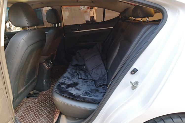 Used Hyundai Elantra (6th Generation / Lingdong) 2019 1.5L CVT ZhiXuan – Elite Version Left Rear Seat