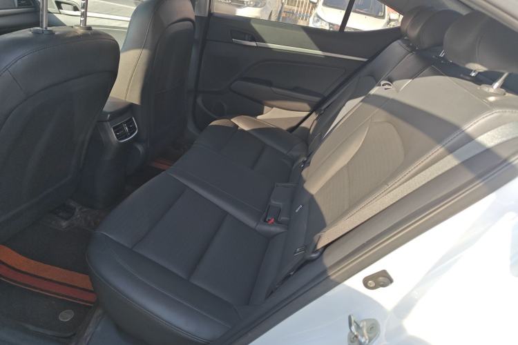 Used Hyundai Elantra (6th Generation / Lingdong) 2019 1.5L CVT ZhiXuan – Elite Version Left Rear Seat