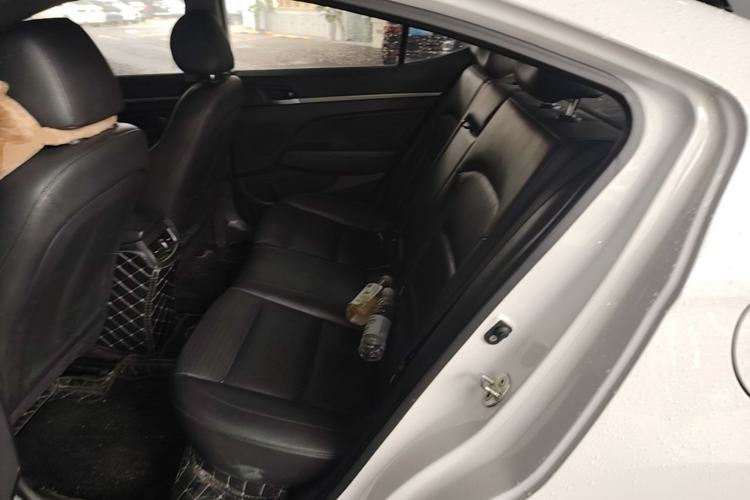 Used Hyundai Elantra (6th Generation / Lingdong) 2019 1.5L CVT ZhiXuan – Elite Version Left Rear Seat
