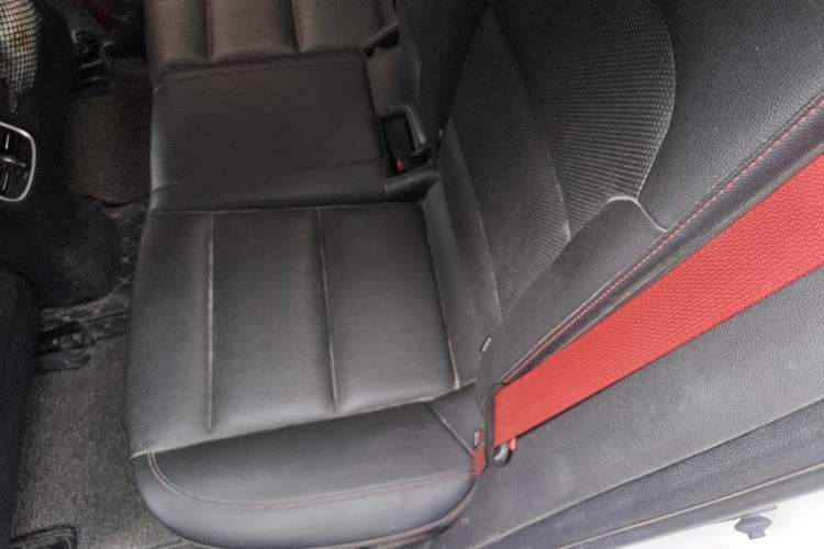 Used Hyundai Elantra (6th Generation / Lingdong) 2019 1.4T Dual-Clutch Xuan Dong · Dynamic Model Left Rear Seat