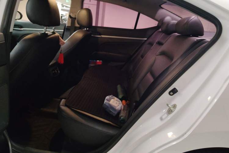 Used Hyundai Elantra (6th Generation / Lingdong) 2019 1.5L CVT ZhiXuan – Elite Version Left Rear Seat