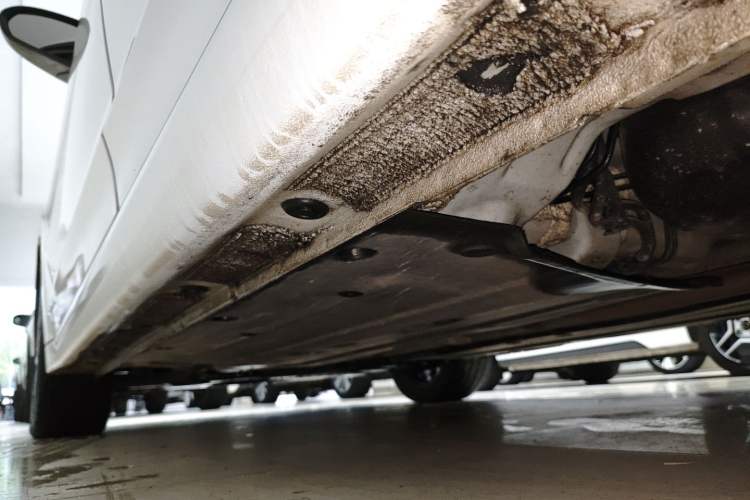 Used Hyundai Elantra (6th Generation / Lingdong) 2019 1.5L CVT ZhiXuan – Elite Version Left Side Sill