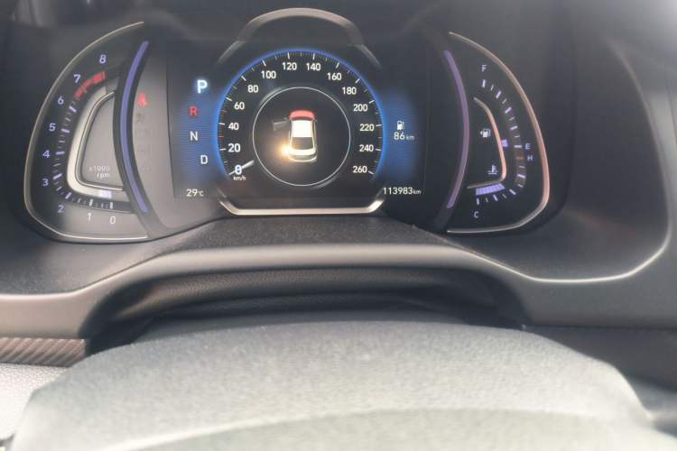 Used Hyundai Elantra (6th Generation / Lingdong) 2019 1.4T Dual-Clutch Xuan Dong · Dynamic Model Odometer Close Up