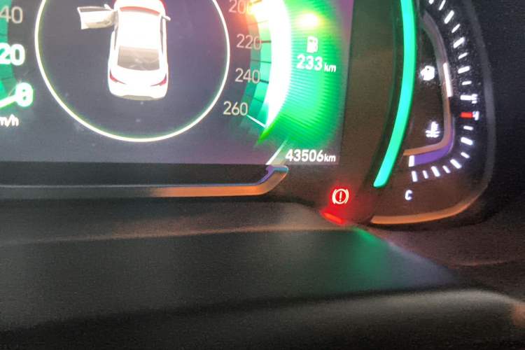 Used Hyundai Elantra (6th Generation / Lingdong) 2019 1.4T Dual-Clutch Xuan Dong · Dynamic Model Odometer Close Up