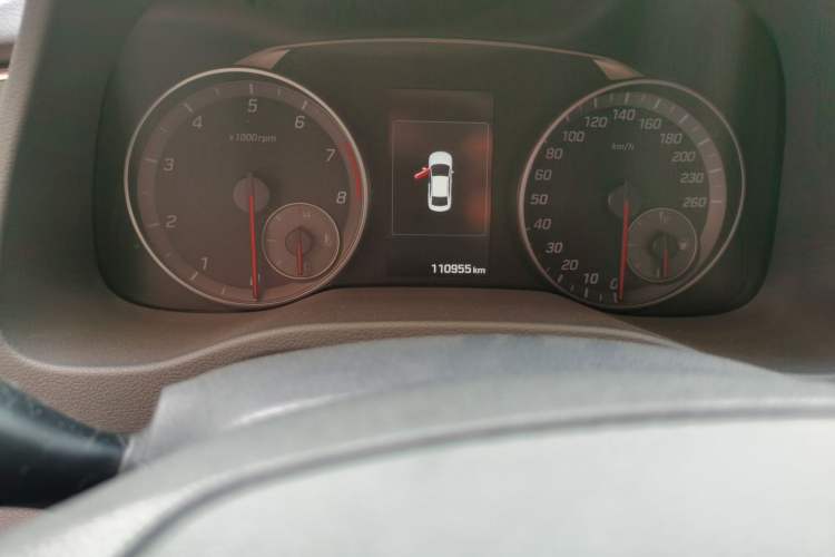 Used Hyundai Elantra (6th Generation / Lingdong) 2019 1.4T Dual-Clutch Xuan Dong · Dynamic Model Odometer Close Up