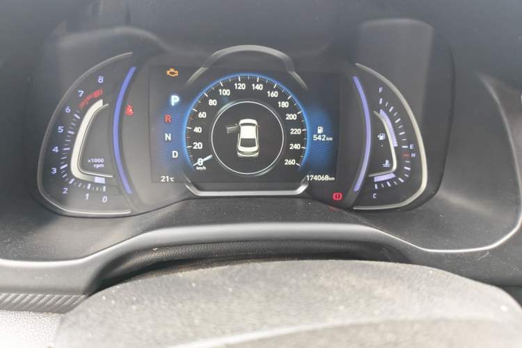 Used Hyundai Elantra (6th Generation / Lingdong) 2019 1.4T Dual-Clutch Xuan Dong · Dynamic Model Odometer Close Up