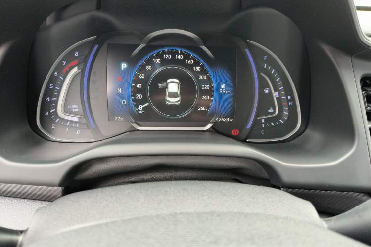 Used Hyundai Elantra (6th Generation / Lingdong) 2019 1.4T Dual-Clutch Xuan Dong · Dynamic Model Odometer Close Up