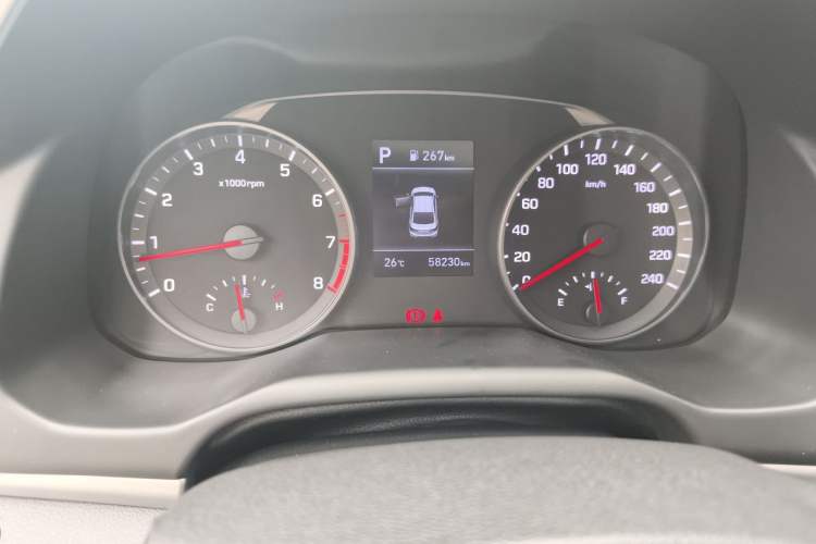 Used Hyundai Elantra (6th Generation / Lingdong) 2019 1.5L CVT ZhiXuan – Elite Version Odometer Close Up