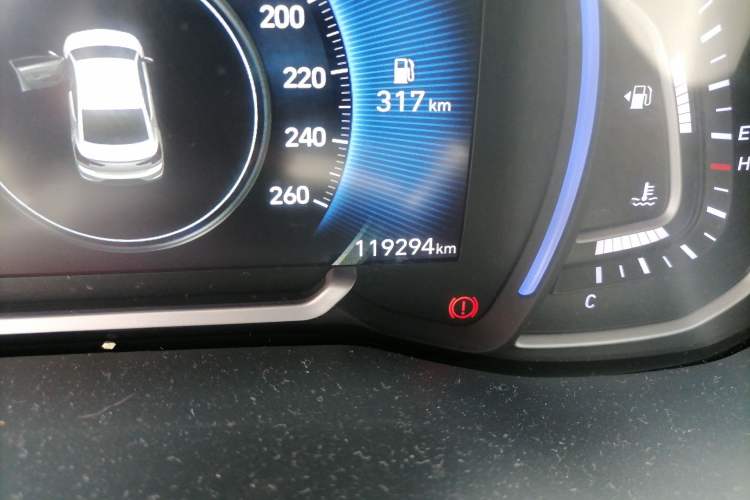 Used Hyundai Elantra (6th Generation / Lingdong) 2019 1.4T Dual-Clutch Xuan Dong · Dynamic Model Odometer Close Up