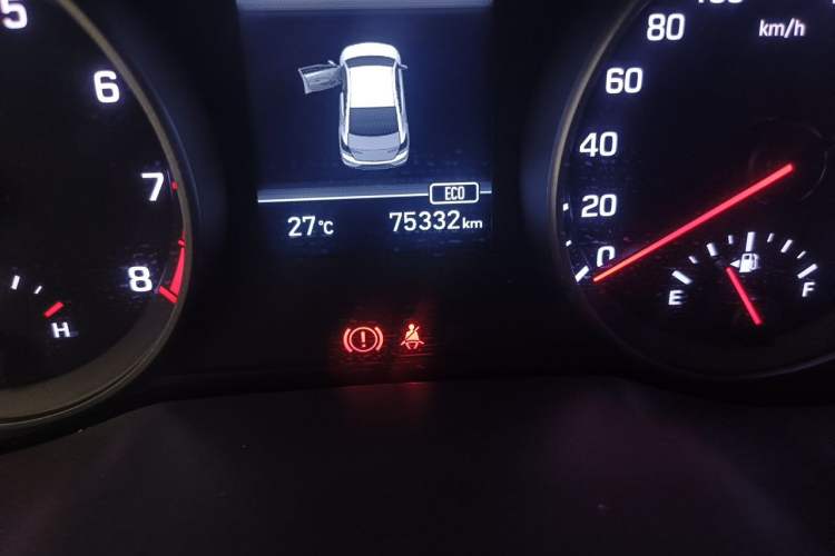 Used Hyundai Elantra (6th Generation / Lingdong) 2019 1.5L CVT ZhiXuan – Elite Version Odometer Close Up