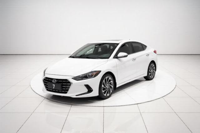 Ojetý Hyundai Elantra (6th Generation / Lingdong) 2019 1.4T Dual-Clutch Xuan Dong · Dynamic Model