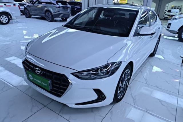 Hyundai Elantra (6th Generation / Lingdong) 2019 1.4T Dual-Clutch Xuan Dong · Dynamic Model usado