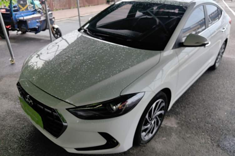 Used Hyundai Elantra (6th Generation / Lingdong) 2019 1.4T Dual-Clutch Xuan Dong · Dynamic Model Guazi used car, China used car export, Used car for sale, Used Hyundai cars, Cheapest cars for sale