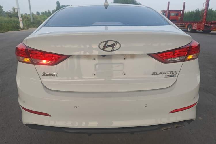 Used Hyundai Elantra (6th Generation / Lingdong) 2019 1.4T Dual-Clutch Xuan Dong · Dynamic Model Rear