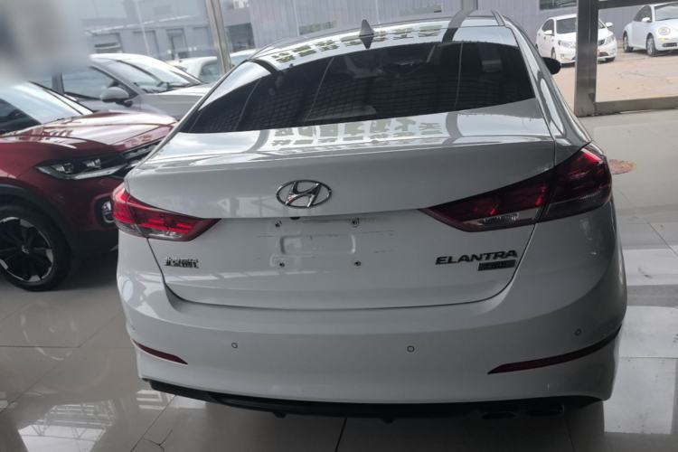 Used Hyundai Elantra (6th Generation / Lingdong) 2019 1.4T Dual-Clutch Xuan Dong · Dynamic Model Rear