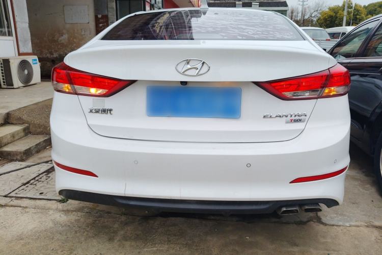 Used Hyundai Elantra (6th Generation / Lingdong) 2019 1.4T Dual-Clutch Xuan Dong · Dynamic Model Rear