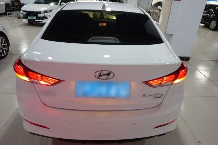 Used Hyundai Elantra (6th Generation / Lingdong) 2019 1.4T Dual-Clutch Xuan Dong · Dynamic Model Rear