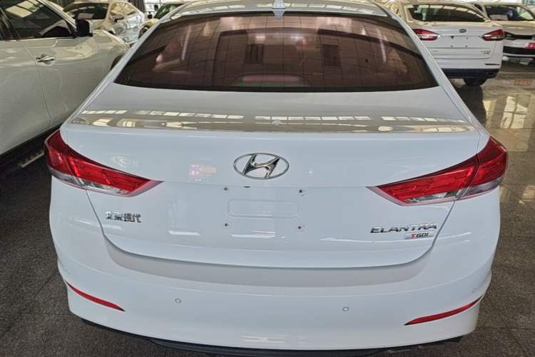 Used Hyundai Elantra (6th Generation / Lingdong) 2019 1.4T Dual-Clutch Xuan Dong · Dynamic Model Rear