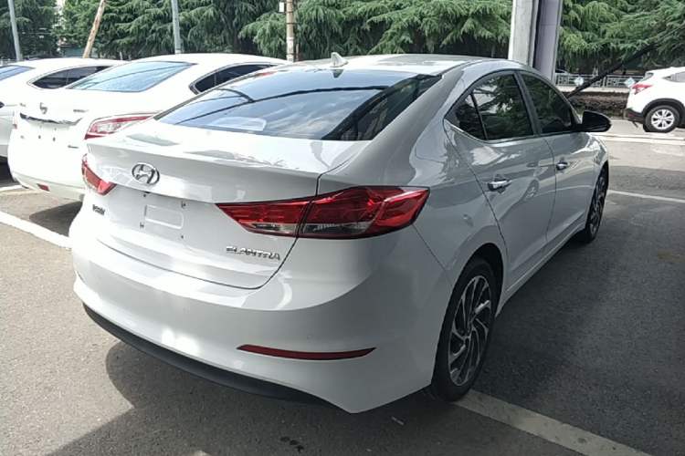 Used Hyundai Elantra (6th Generation / Lingdong) 2019 1.5L CVT ZhiXuan – Elite Version Rear Right 45 Deg