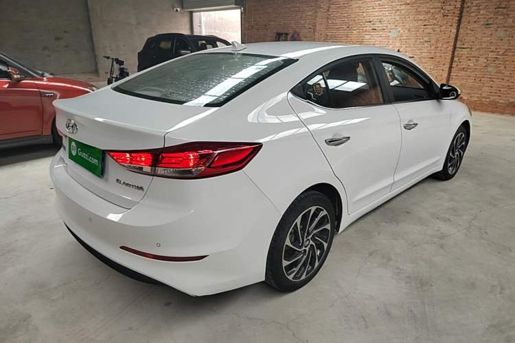 Used Hyundai Elantra (6th Generation / Lingdong) 2019 1.5L CVT ZhiXuan – Elite Version Rear Right 45 Deg