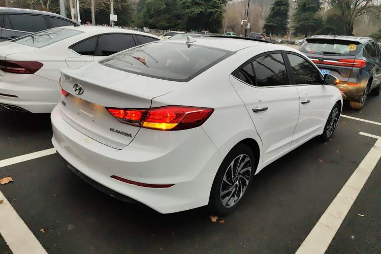 Used Hyundai Elantra (6th Generation / Lingdong) 2019 1.5L CVT ZhiXuan – Elite Version Rear Right 45 Deg