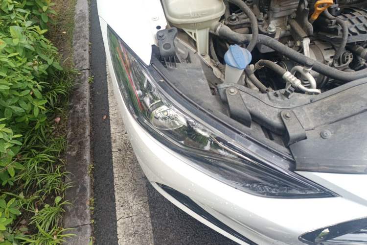Used Hyundai Elantra (6th Generation / Lingdong) 2019 1.4T Dual-Clutch Xuan Dong · Dynamic Model Right Front Headlight