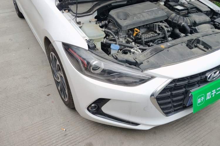 Used Hyundai Elantra (6th Generation / Lingdong) 2019 1.4T Dual-Clutch Xuan Dong · Dynamic Model Right Front Headlight