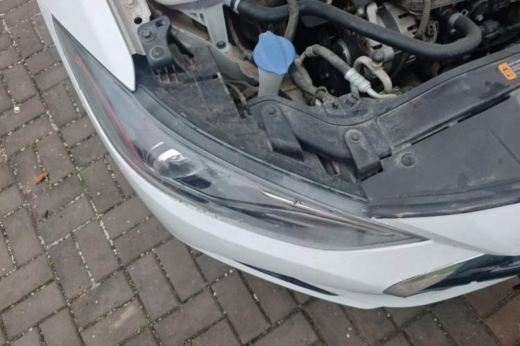 Used Hyundai Elantra (6th Generation / Lingdong) 2019 1.4T Dual-Clutch Xuan Dong · Dynamic Model Right Front Headlight