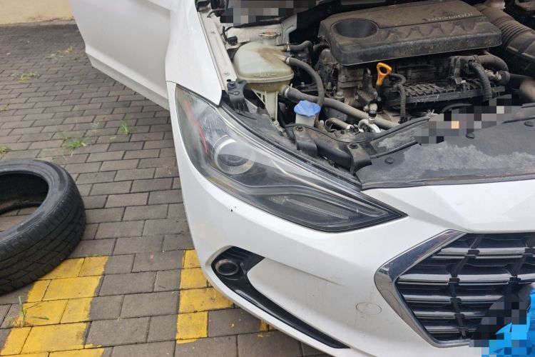 Used Hyundai Elantra (6th Generation / Lingdong) 2019 1.4T Dual-Clutch Xuan Dong · Dynamic Model Right Front Headlight