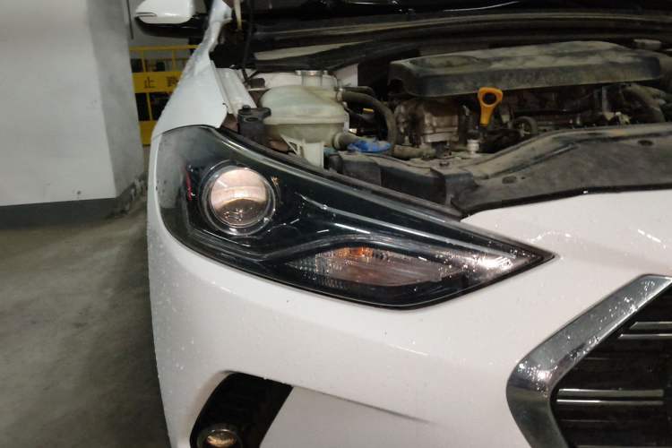 Used Hyundai Elantra (6th Generation / Lingdong) 2019 1.4T Dual-Clutch Xuan Dong · Dynamic Model Right Front Headlight