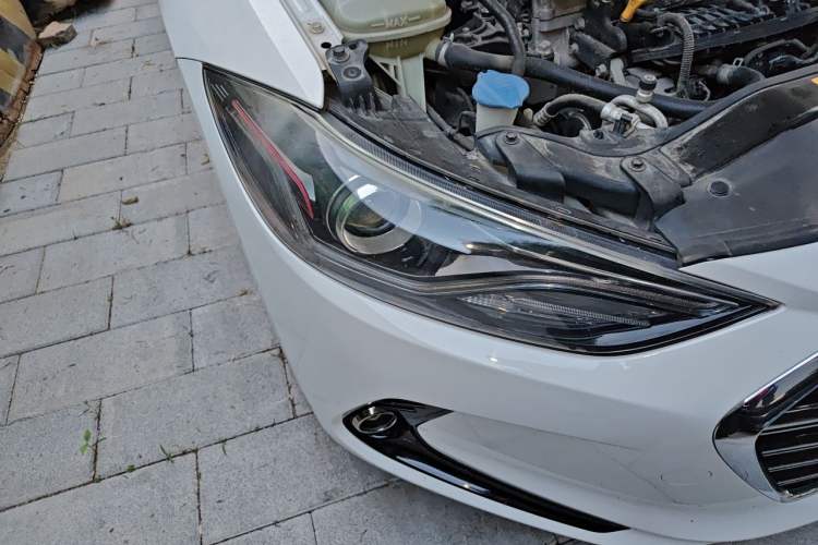 Used Hyundai Elantra (6th Generation / Lingdong) 2019 1.4T Dual-Clutch Xuan Dong · Dynamic Model Right Front Headlight
