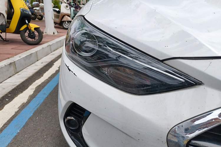 Used Hyundai Elantra (6th Generation / Lingdong) 2019 1.4T Dual-Clutch Xuan Dong · Dynamic Model Right Front Headlight