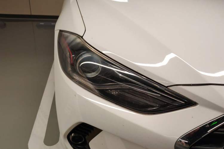 Used Hyundai Elantra (6th Generation / Lingdong) 2019 1.5L CVT ZhiXuan – Elite Version Right Front Headlight