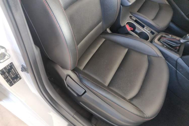 Used Hyundai Elantra (6th Generation / Lingdong) 2019 1.4T Dual-Clutch Xuan Dong · Dynamic Model Right Front Seat