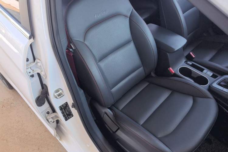 Used Hyundai Elantra (6th Generation / Lingdong) 2019 1.4T Dual-Clutch Xuan Dong · Dynamic Model Right Front Seat