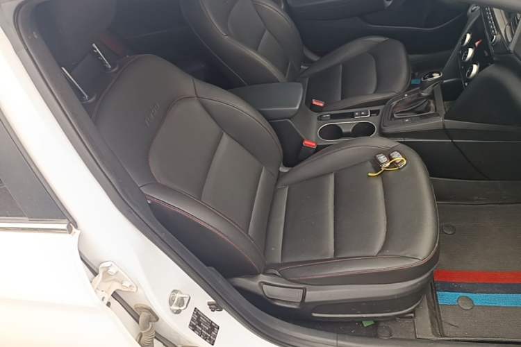 Used Hyundai Elantra (6th Generation / Lingdong) 2019 1.4T Dual-Clutch Xuan Dong · Dynamic Model Right Front Seat