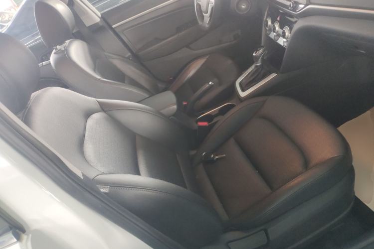 Used Hyundai Elantra (6th Generation / Lingdong) 2019 1.5L CVT ZhiXuan – Elite Version Right Front Seat