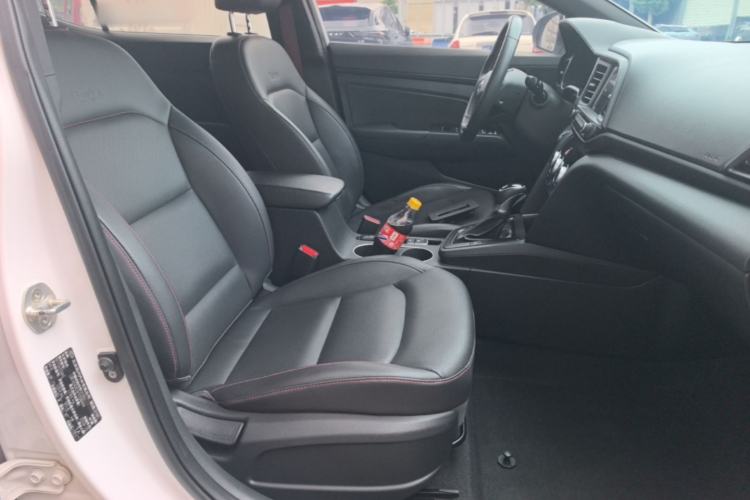 Used Hyundai Elantra (6th Generation / Lingdong) 2019 1.4T Dual-Clutch Xuan Dong · Dynamic Model Right Front Seat