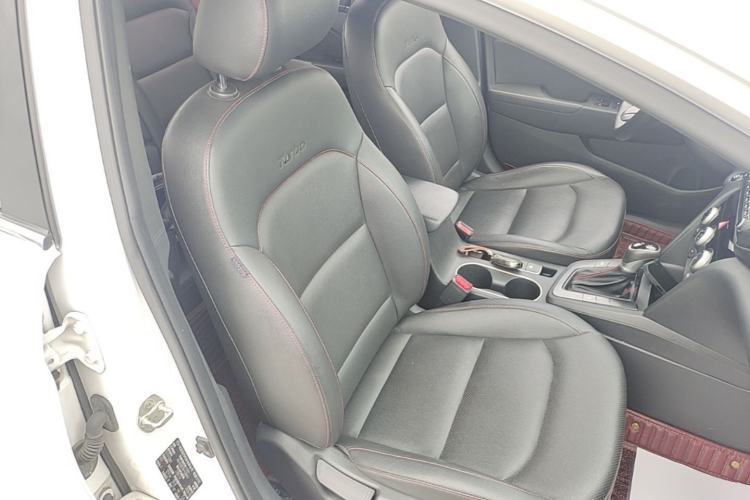 Used Hyundai Elantra (6th Generation / Lingdong) 2019 1.4T Dual-Clutch Xuan Dong · Dynamic Model Right Front Seat