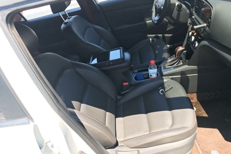 Used Hyundai Elantra (6th Generation / Lingdong) 2019 1.4T Dual-Clutch Xuan Dong · Dynamic Model Right Front Seat