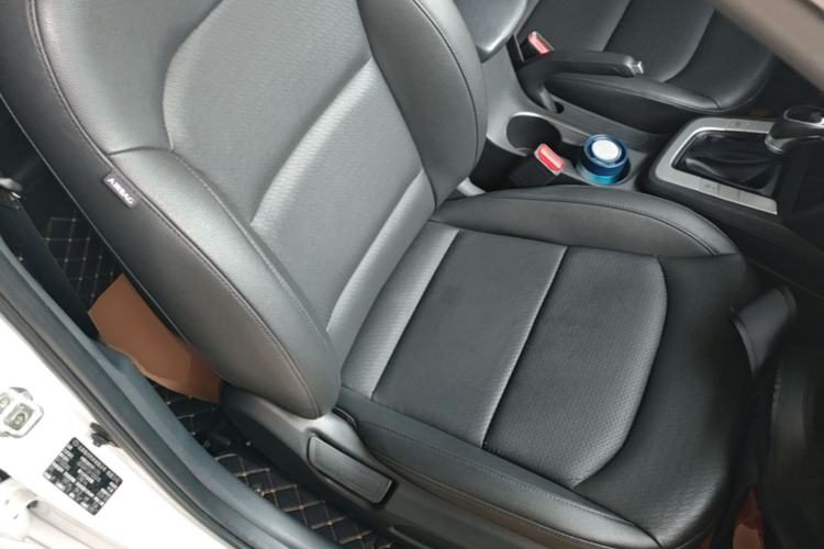 Used Hyundai Elantra (6th Generation / Lingdong) 2019 1.5L CVT ZhiXuan – Elite Version Right Front Seat