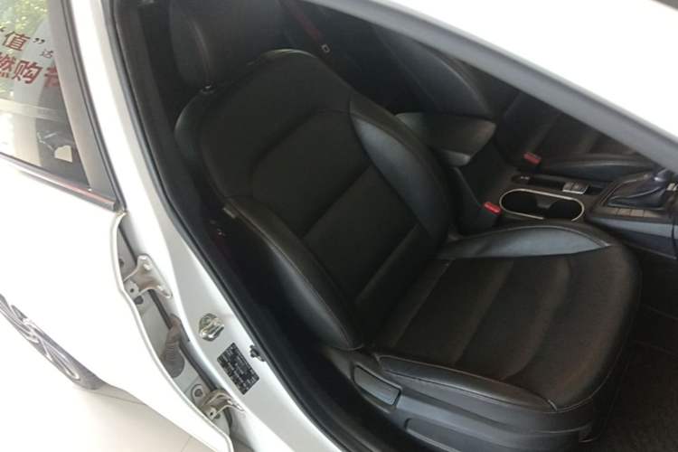 Used Hyundai Elantra (6th Generation / Lingdong) 2019 1.4T Dual-Clutch Xuan Dong · Dynamic Model Right Front Seat