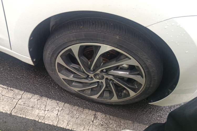 Used Hyundai Elantra (6th Generation / Lingdong) 2019 1.4T Dual-Clutch Xuan Dong · Dynamic Model Right Front Wheel Hub