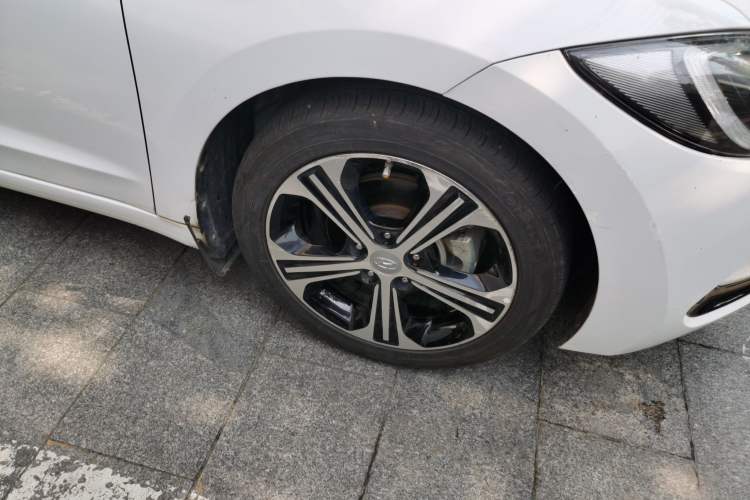 Used Hyundai Elantra (6th Generation / Lingdong) 2019 1.4T Dual-Clutch Xuan Dong · Dynamic Model Right Front Wheel Hub