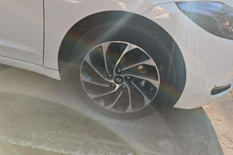 Used Hyundai Elantra (6th Generation / Lingdong) 2019 1.4T Dual-Clutch Xuan Dong · Dynamic Model Right Front Wheel Hub