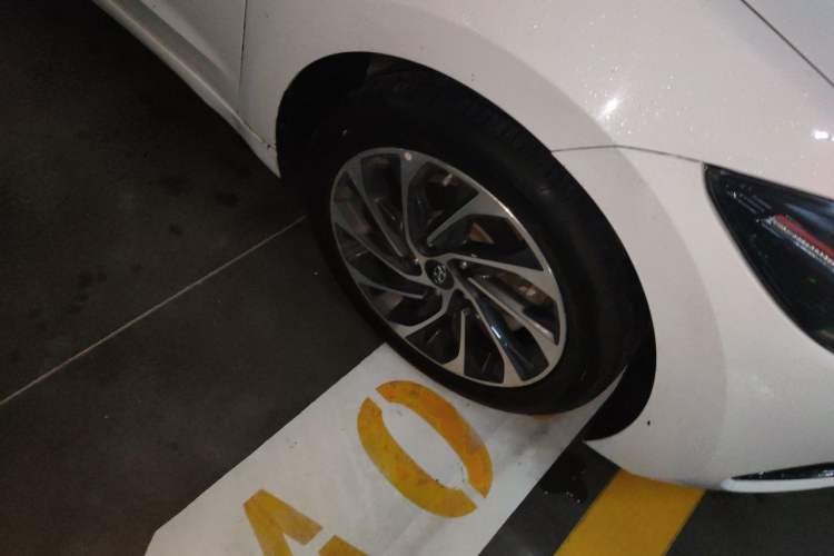 Used Hyundai Elantra (6th Generation / Lingdong) 2019 1.4T Dual-Clutch Xuan Dong · Dynamic Model Right Front Wheel Hub