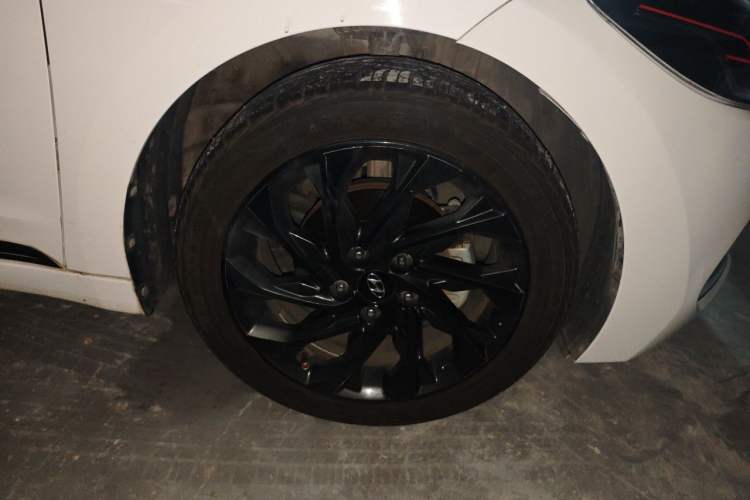Used Hyundai Elantra (6th Generation / Lingdong) 2019 1.5L CVT ZhiXuan – Elite Version Right Front Wheel Hub