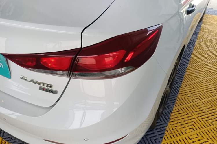 Used Hyundai Elantra (6th Generation / Lingdong) 2019 1.4T Dual-Clutch Xuan Dong · Dynamic Model Right Rear Taillight