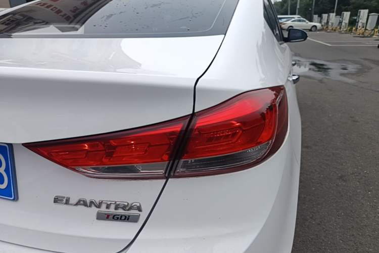 Used Hyundai Elantra (6th Generation / Lingdong) 2019 1.4T Dual-Clutch Xuan Dong · Dynamic Model Right Rear Taillight